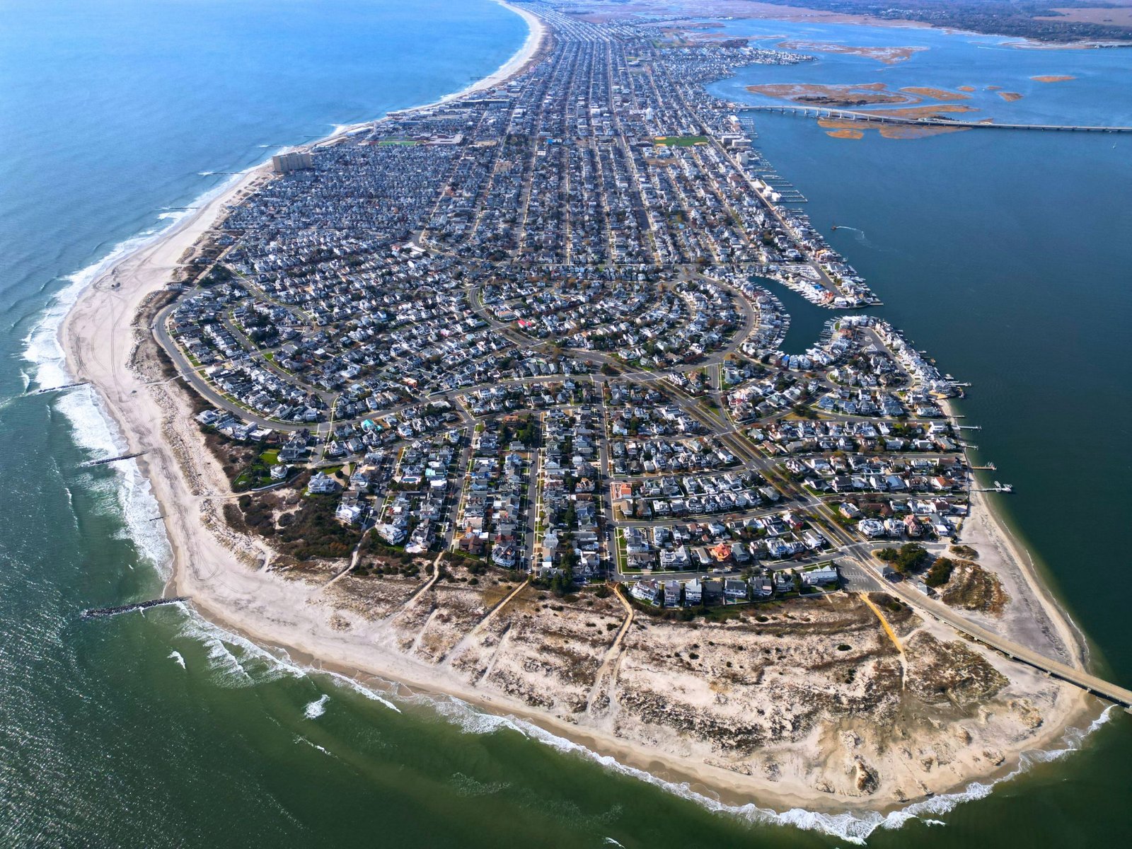 The Gardens Neighborhood Guide